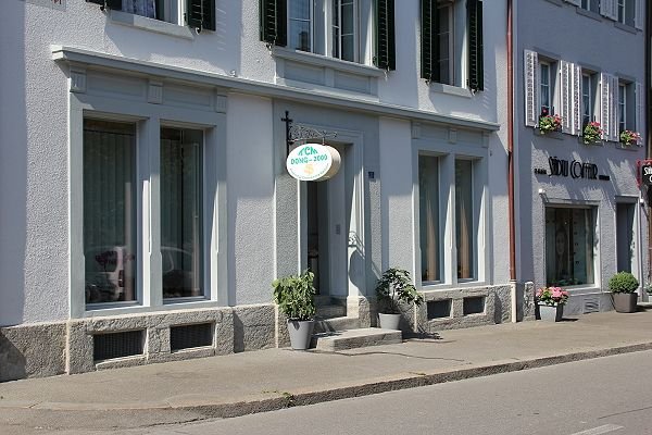 Praxis DONG 2000 in Klingnau